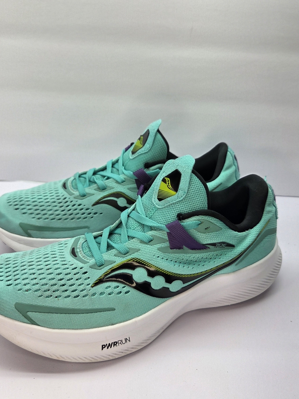 Saucony Ride 15 Cool Mint Acid W USA Size 9